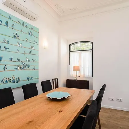 Large Bright For 6 With Lovely Terrace Appartement *